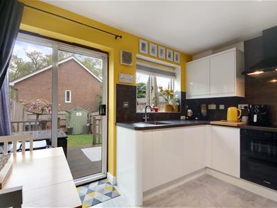 Property image 4 of home to buy in Whitebeam Close, Shenley